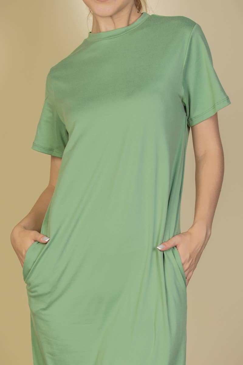 Side Pocket Tee Dress: M / Olive Branch