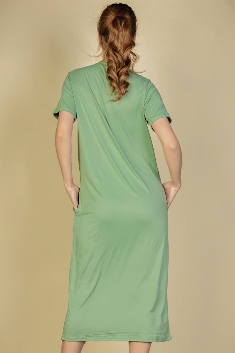 Side Pocket Tee Dress: M / Olive Branch