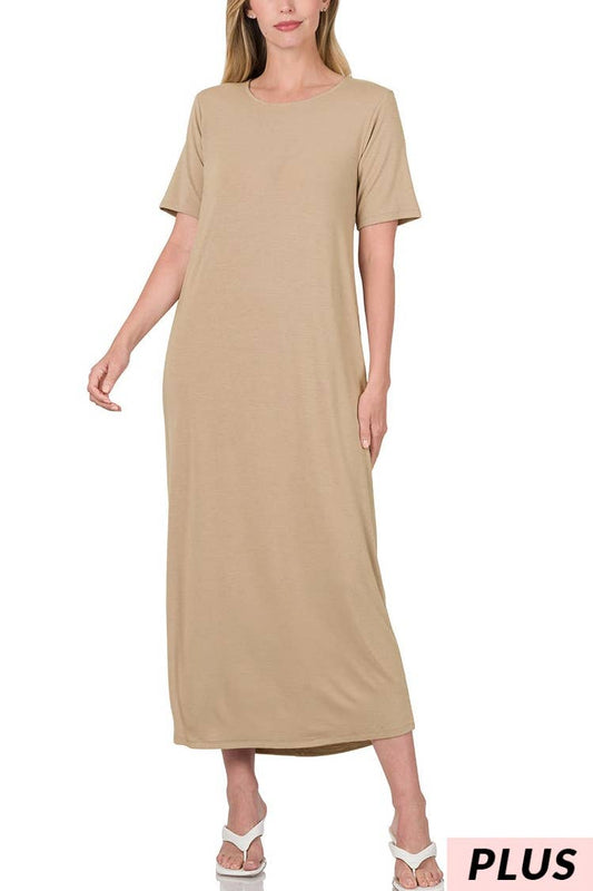 Plus Short Sleeve Round Neck Maxi Dress